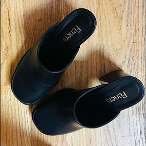 Black leather Feners-made in Spain Platform mule